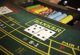 Papan Monopoly virtual dengan properti